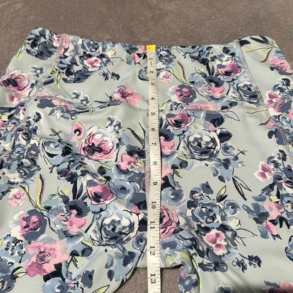 Vera Bradley Active Wear‎ Large Leggings- Blue with Pink Flowers - Picture 6 of 8